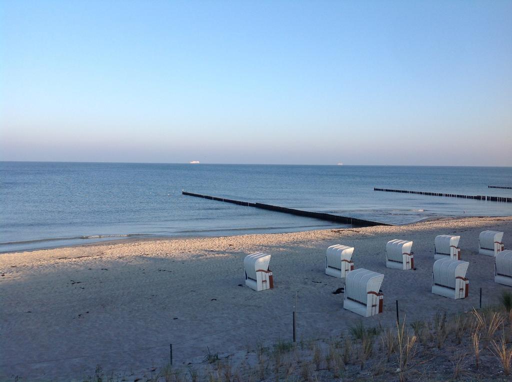 Duenenhotel Am Meer รอสต็อค ภายนอก รูปภาพ