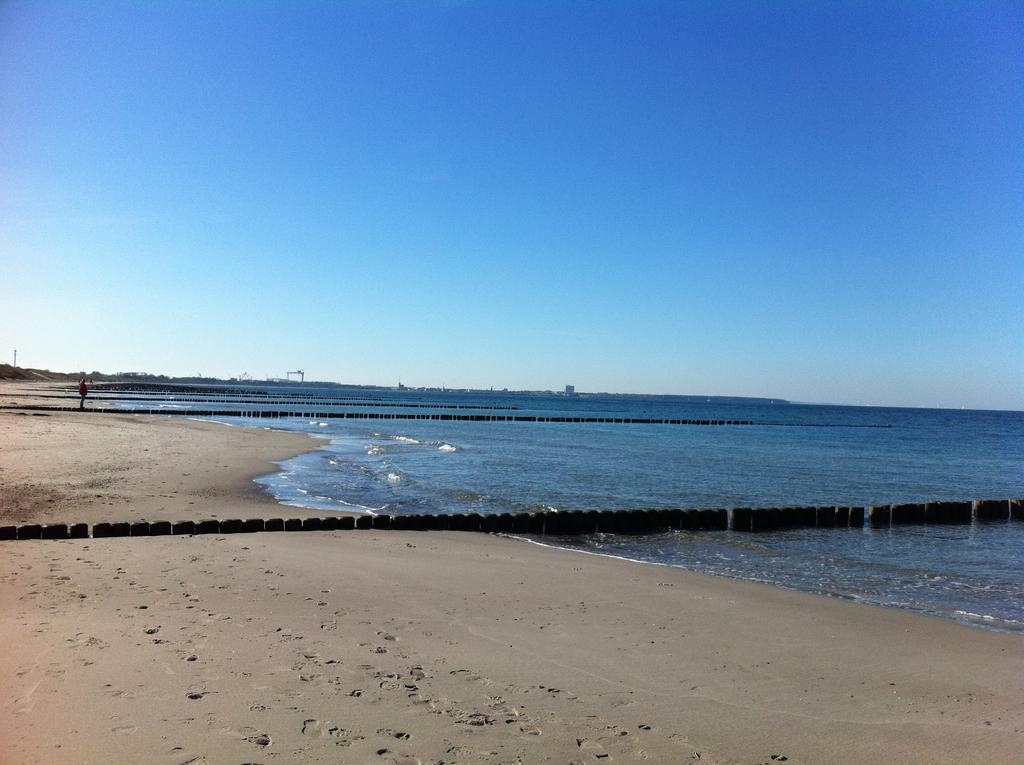 Duenenhotel Am Meer รอสต็อค ภายนอก รูปภาพ