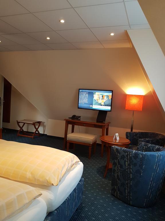 Duenenhotel Am Meer รอสต็อค ภายนอก รูปภาพ